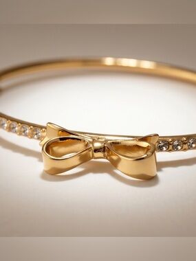 Kate Spade New York Love Notes Bow Hinged Bangle